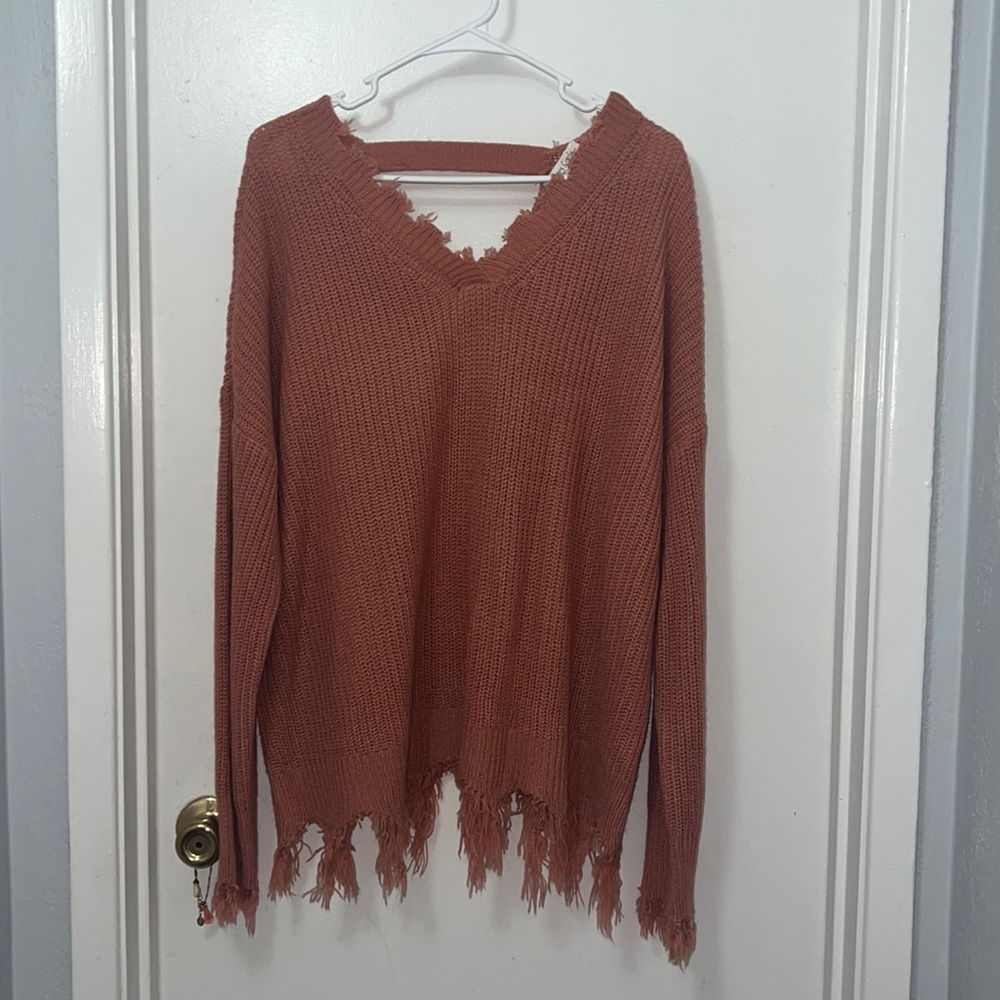 Size large maternity sweater, fits non maternity like XL